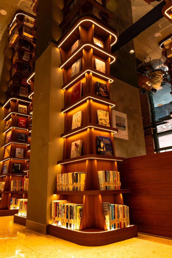 Best Fiction books at bookwharf Picture